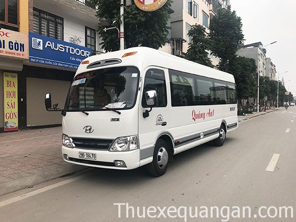 Thuê xe Limousine 17-21 ghế